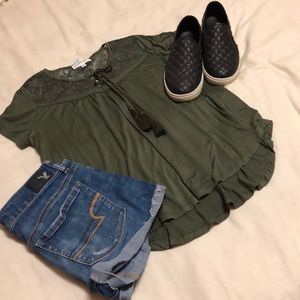 Tassel Detail Knit Top